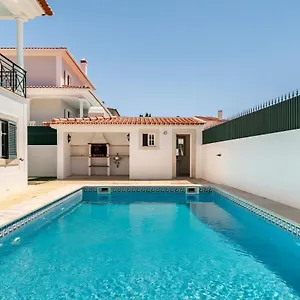Privee Bed & Breakfast
